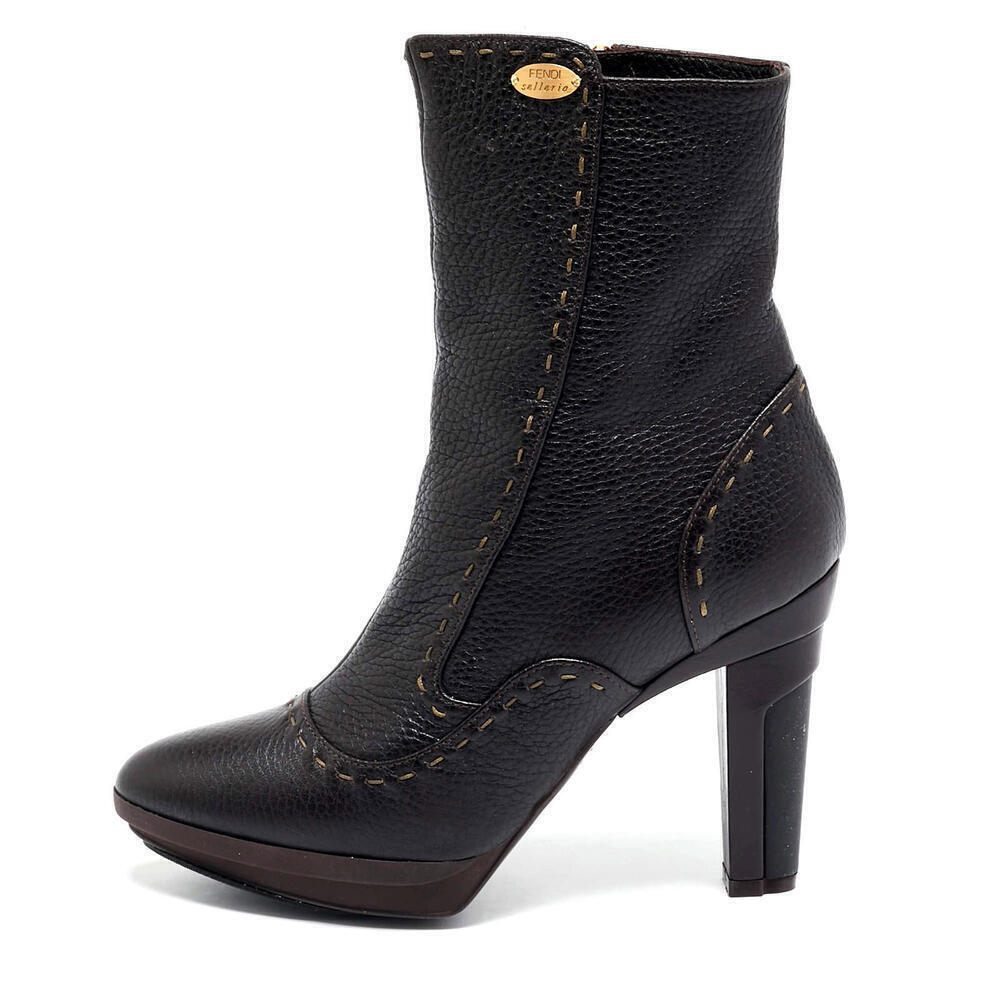 FENDI Black 37.5/7.5 Textured Leather Selleria Ankle Boots Architectural Heels